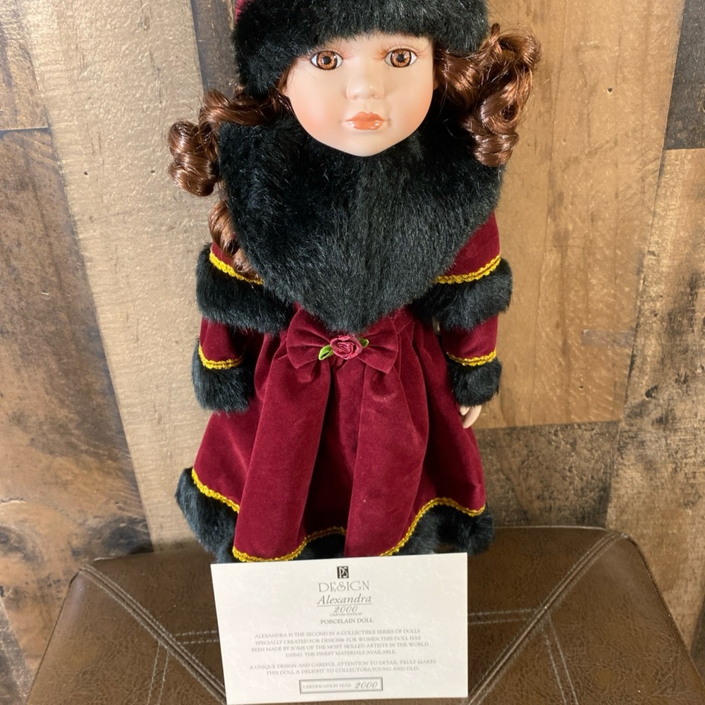 Alexandra 2000‎ Limited Edition Porcelain Doll Design Original Box Vintage - Picture 7 of 16